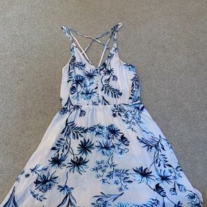 Kendall and Kylie dress